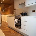 Lady Petra 2 Bedroom Luxury Barge