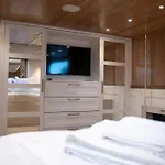 Lady Petra 2 Bedroom Luxury Barge